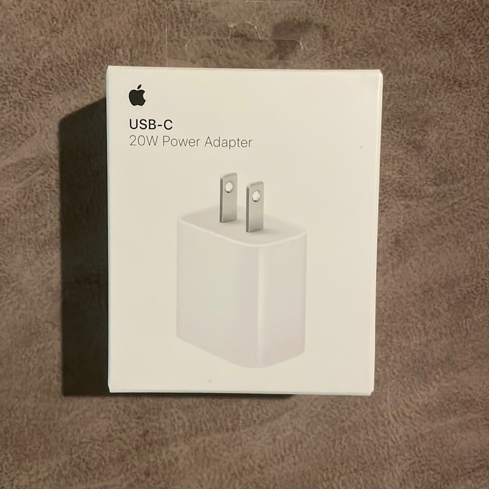 Apple USB-C 20 W Power Adapter